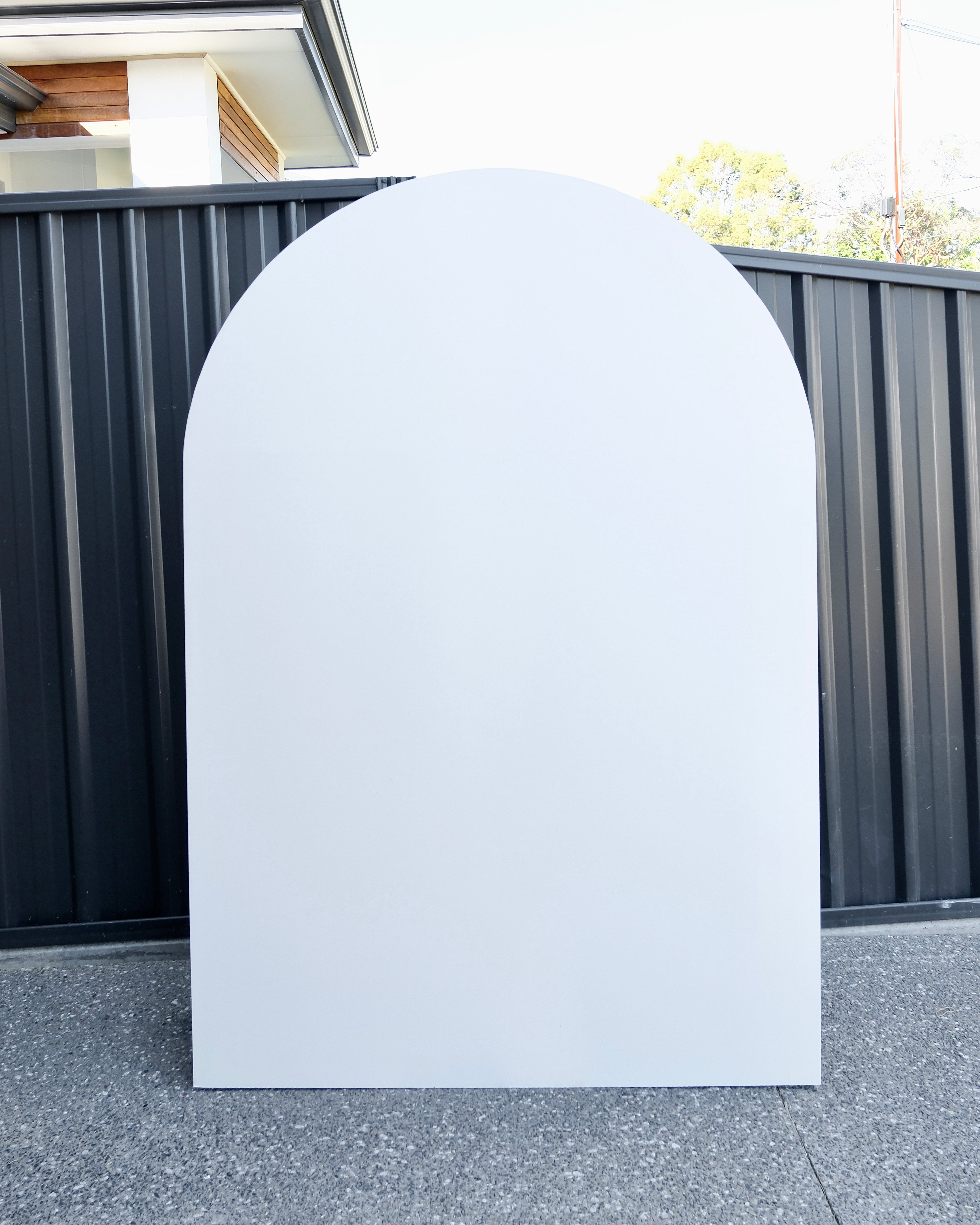 White Arch Wall - 1.8M
