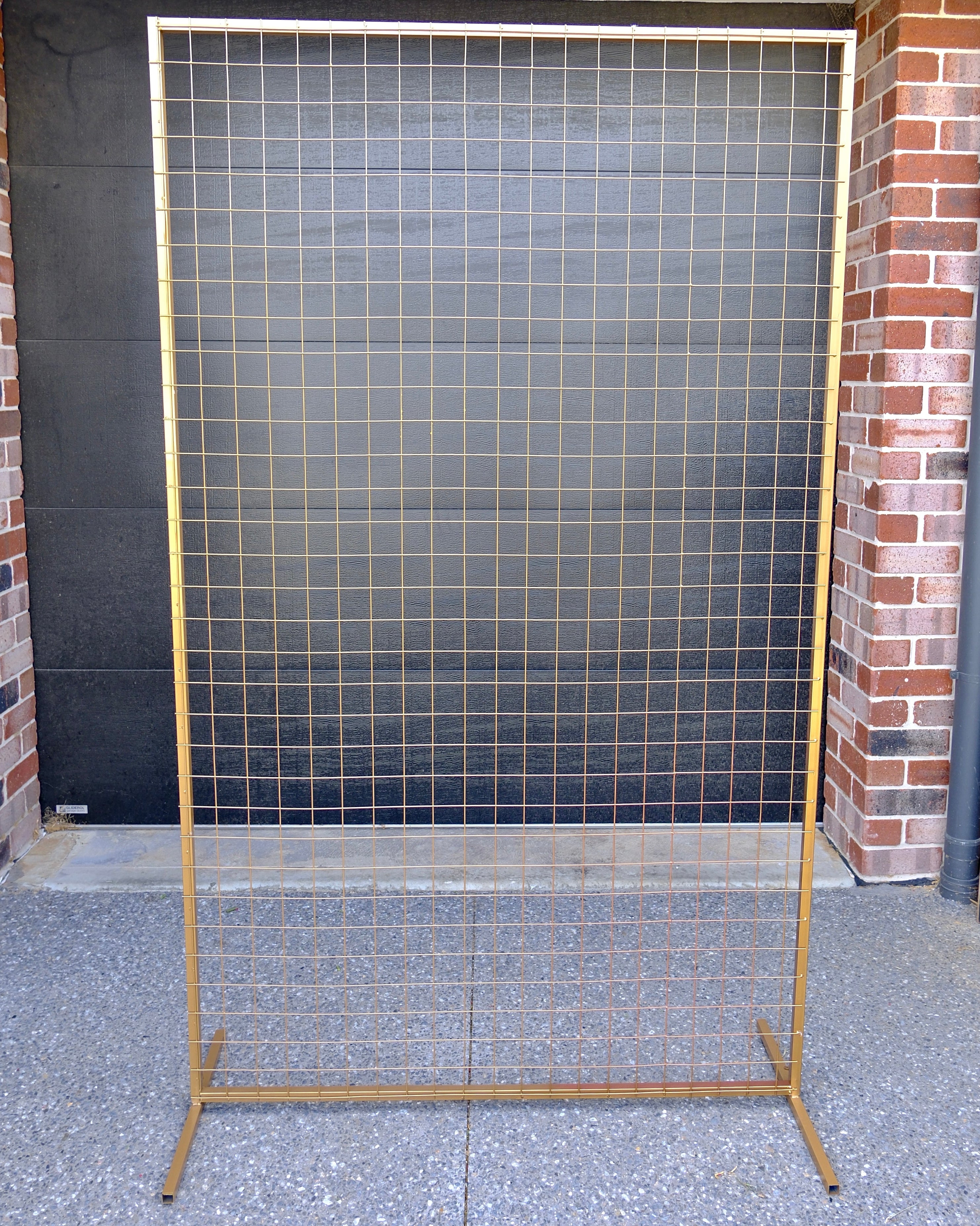 Square Gold Mesh Screen